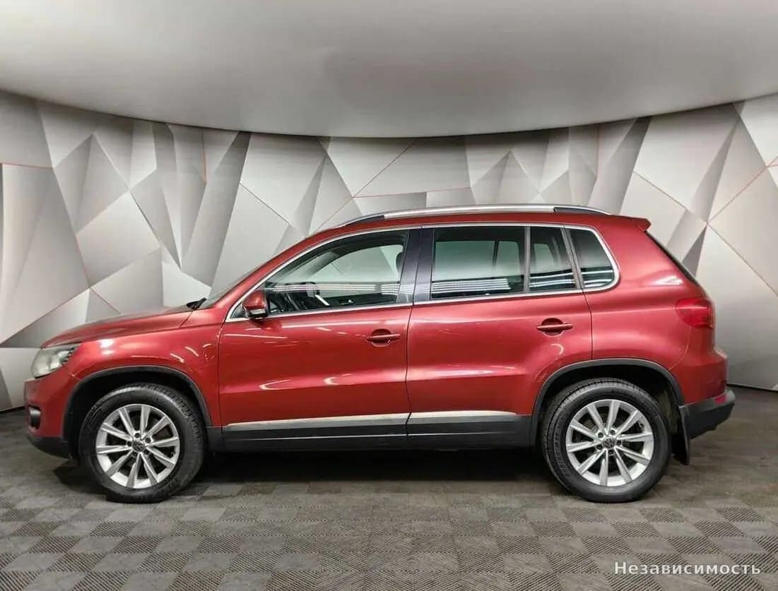 Volkswagen Tiguan 2012 с пробегом — фото 5
