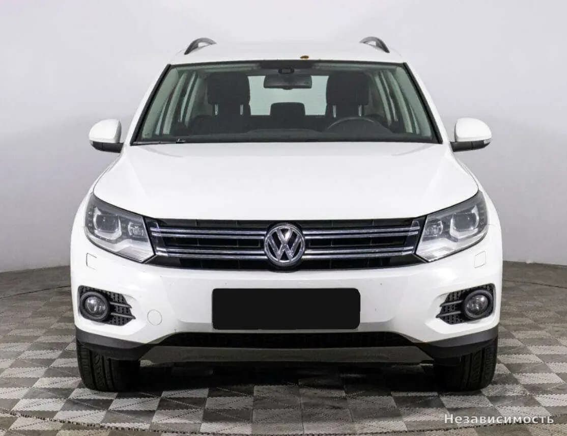 Volkswagen Tiguan 2015 с пробегом — фото 2