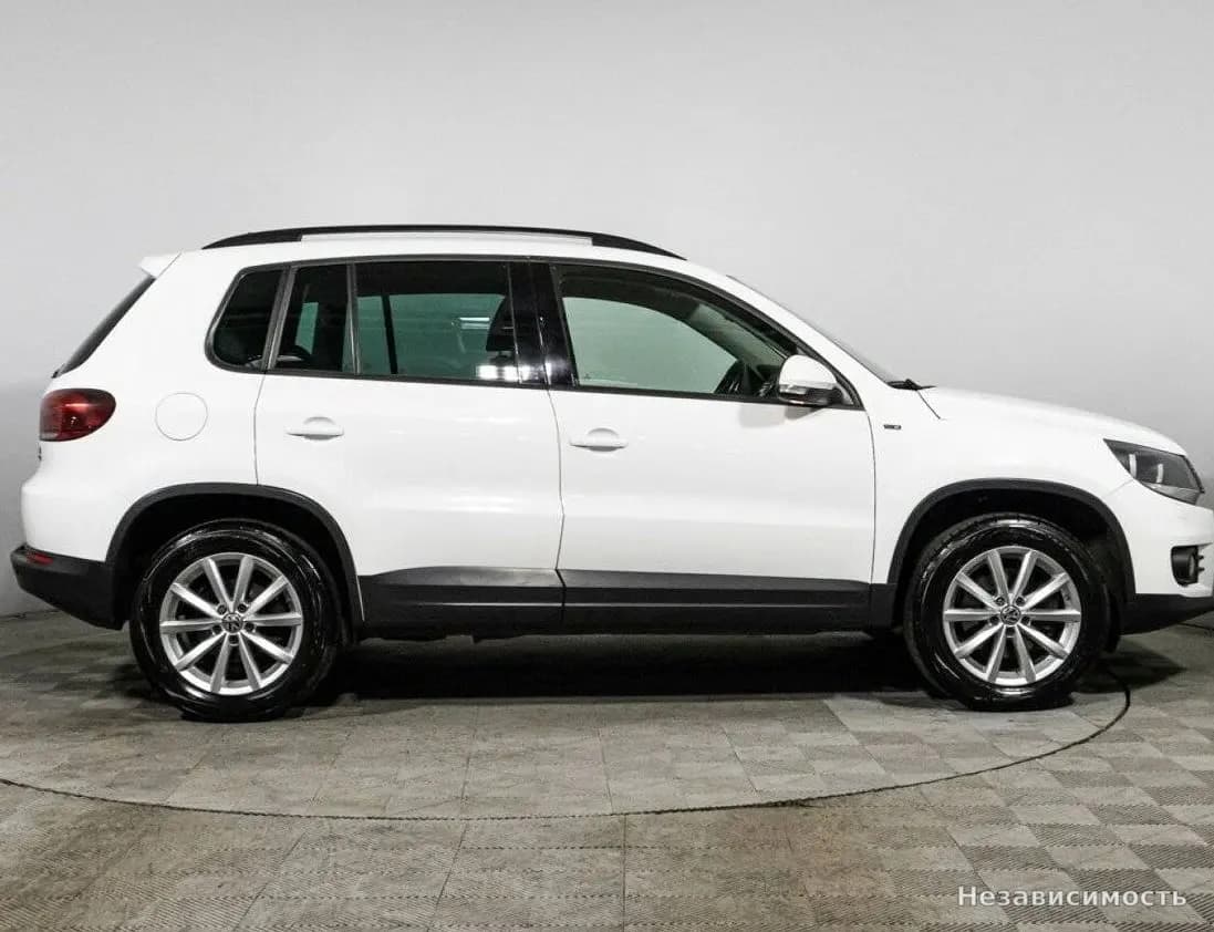 Volkswagen Tiguan 2015 с пробегом — фото 4