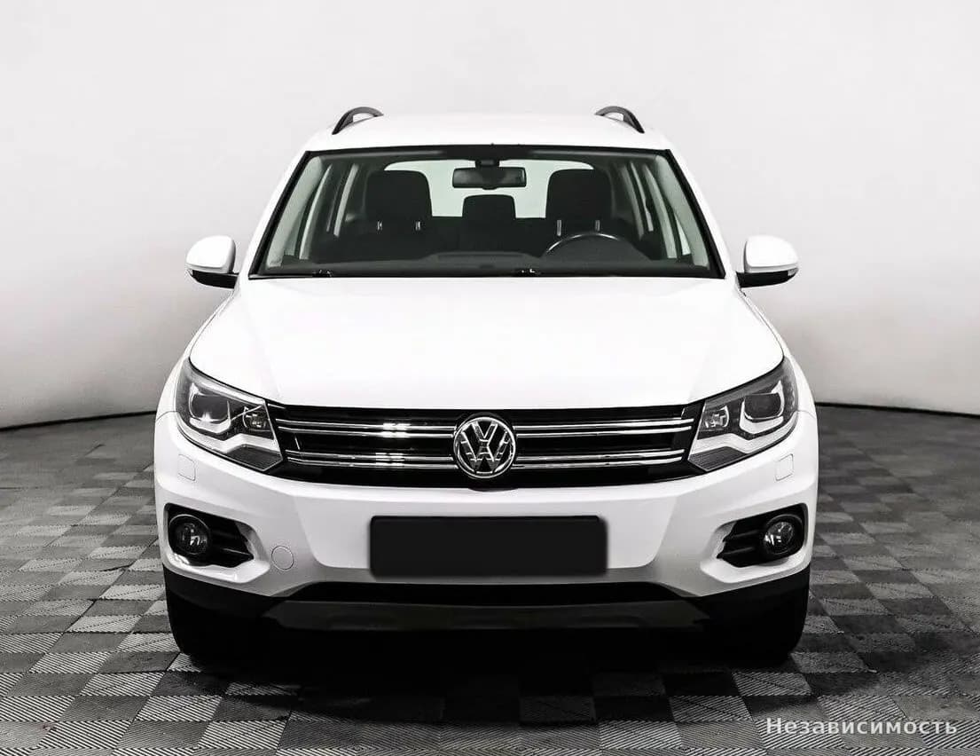 Volkswagen Tiguan 2015 с пробегом — фото 2