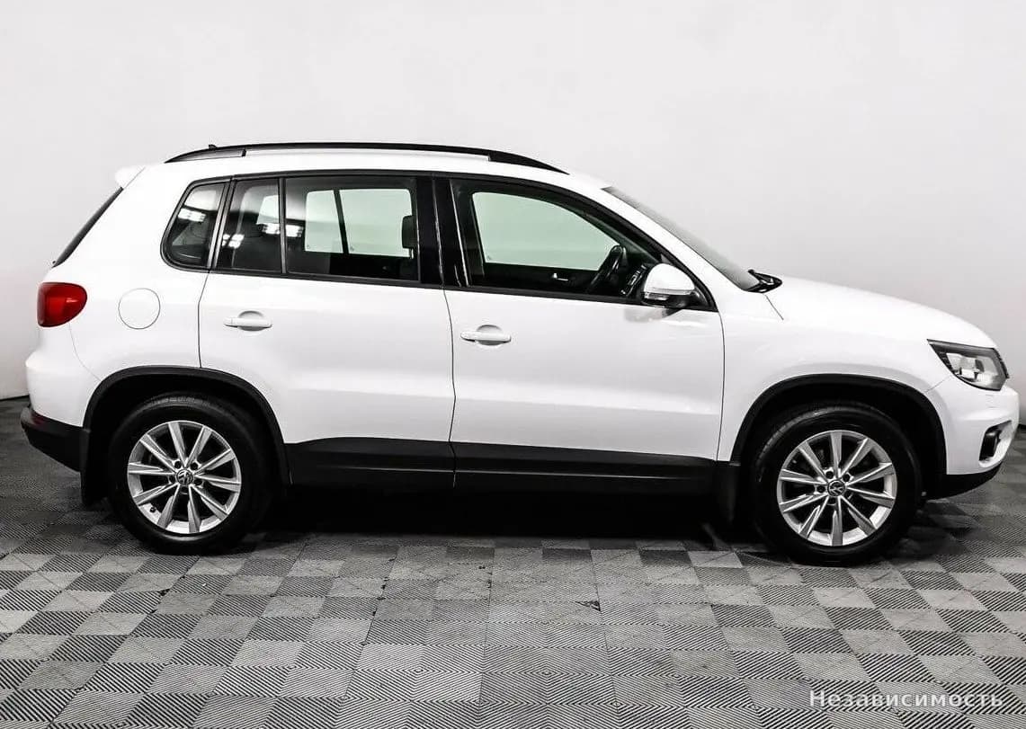 Volkswagen Tiguan 2015 с пробегом — фото 4