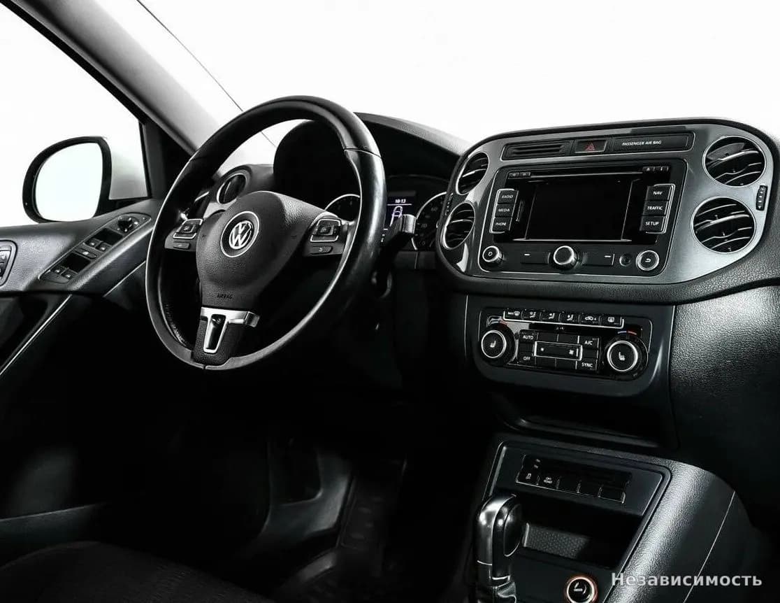 Volkswagen Tiguan 2015 с пробегом — фото 9