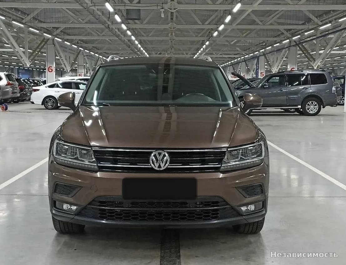Volkswagen Tiguan 2020 с пробегом — фото 2