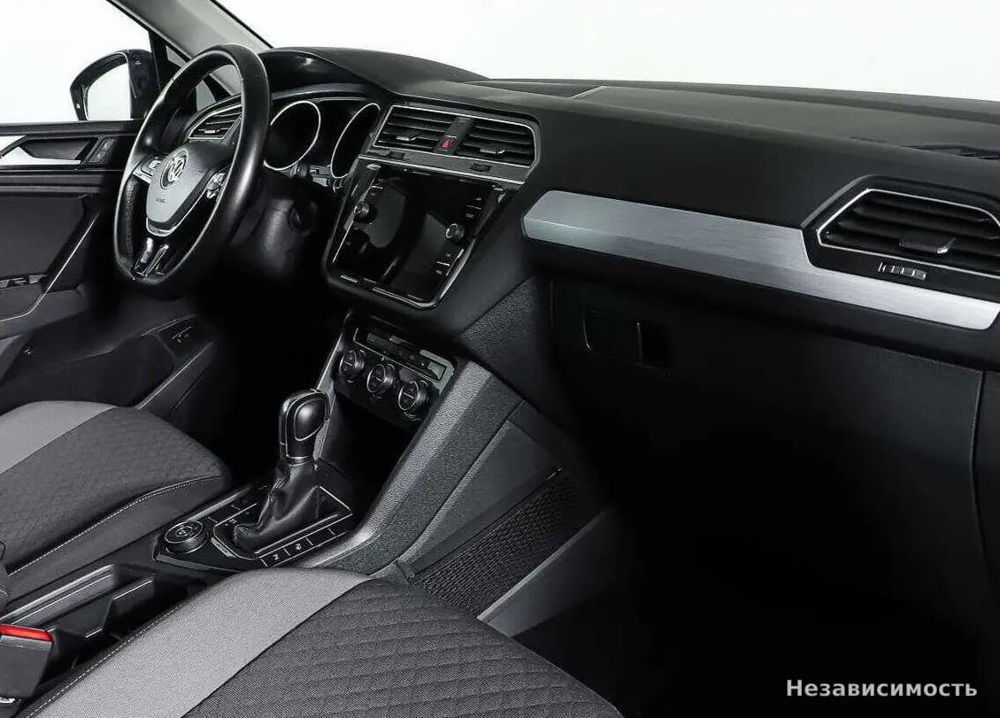 Volkswagen Tiguan 2018 с пробегом — фото 8