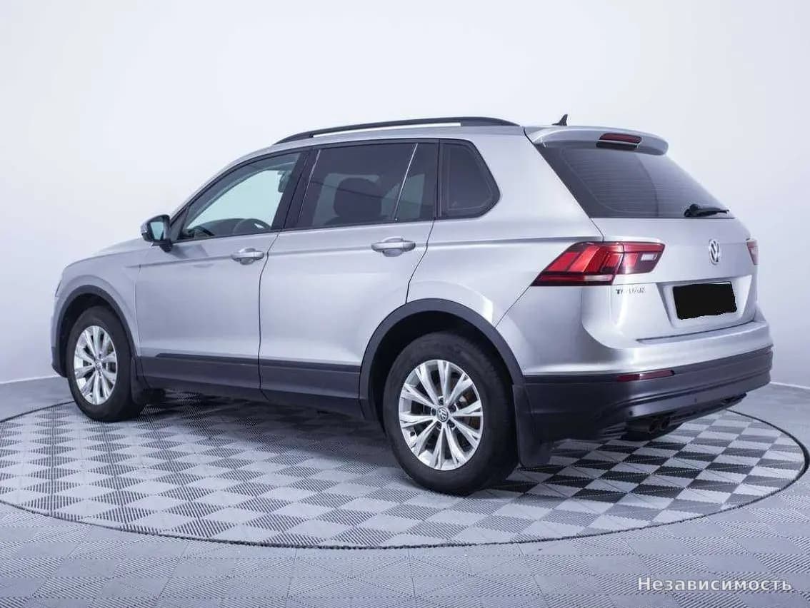 Volkswagen Tiguan 2020 с пробегом — фото 7