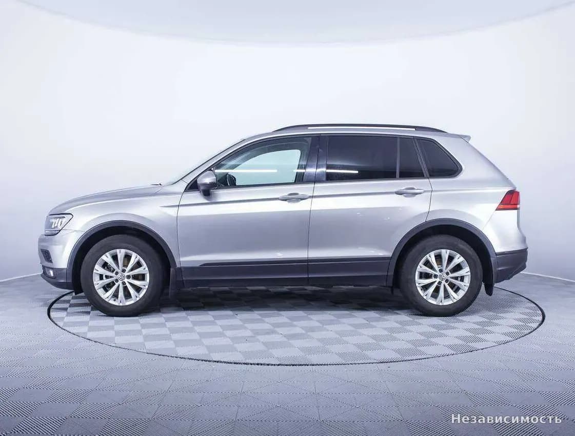 Volkswagen Tiguan 2020 с пробегом — фото 8
