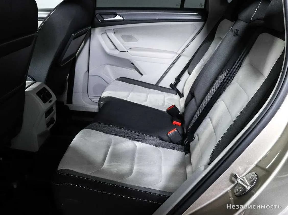 Volkswagen Tiguan 2018 с пробегом — фото 10