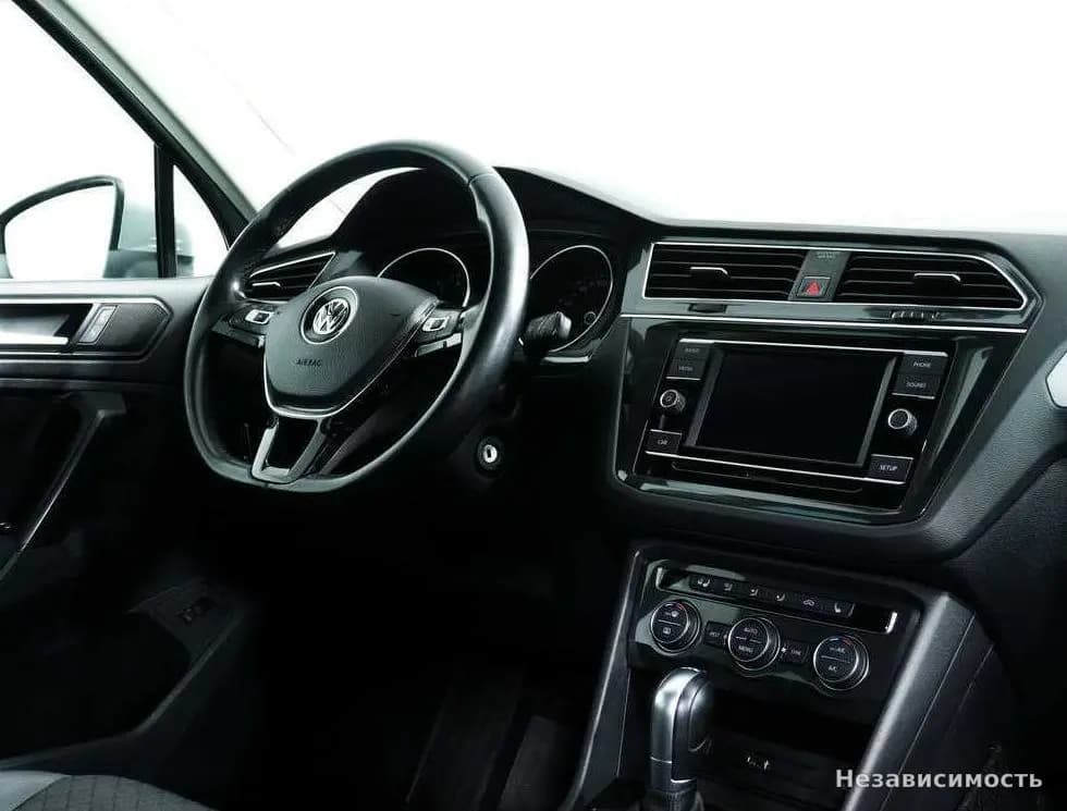 Volkswagen Tiguan 2017 с пробегом — фото 9