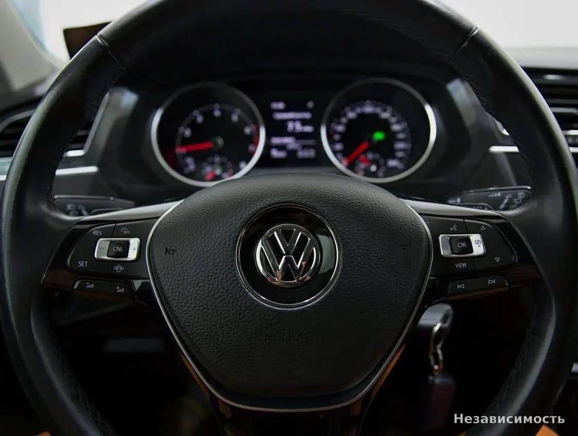 Volkswagen Tiguan 2018 с пробегом — фото 10