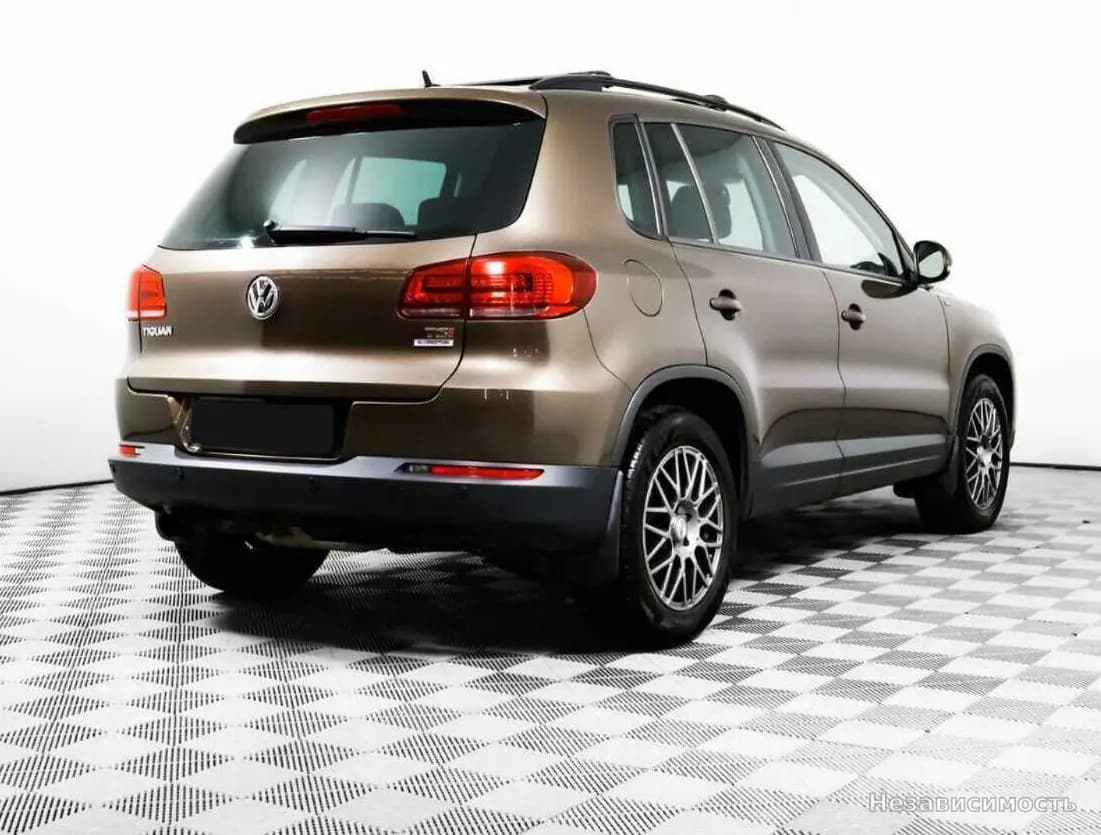 Volkswagen Tiguan 2015 с пробегом — фото 5