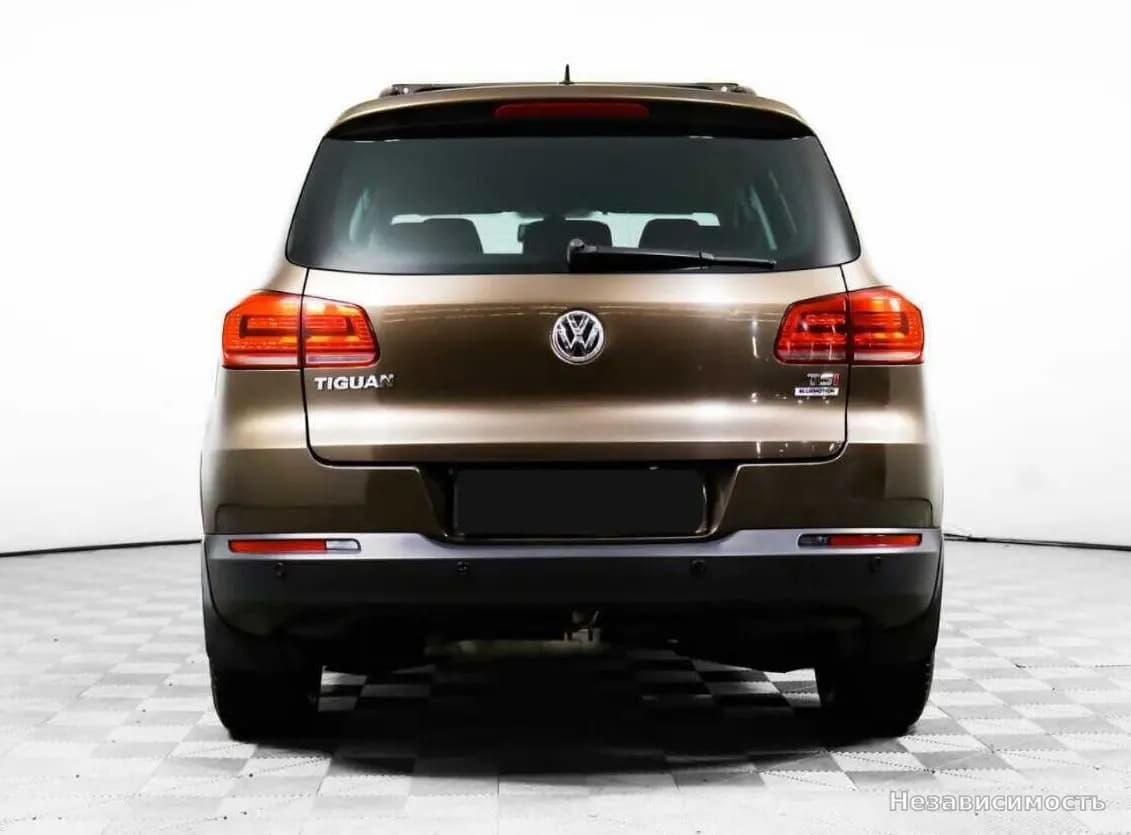 Volkswagen Tiguan 2015 с пробегом — фото 6