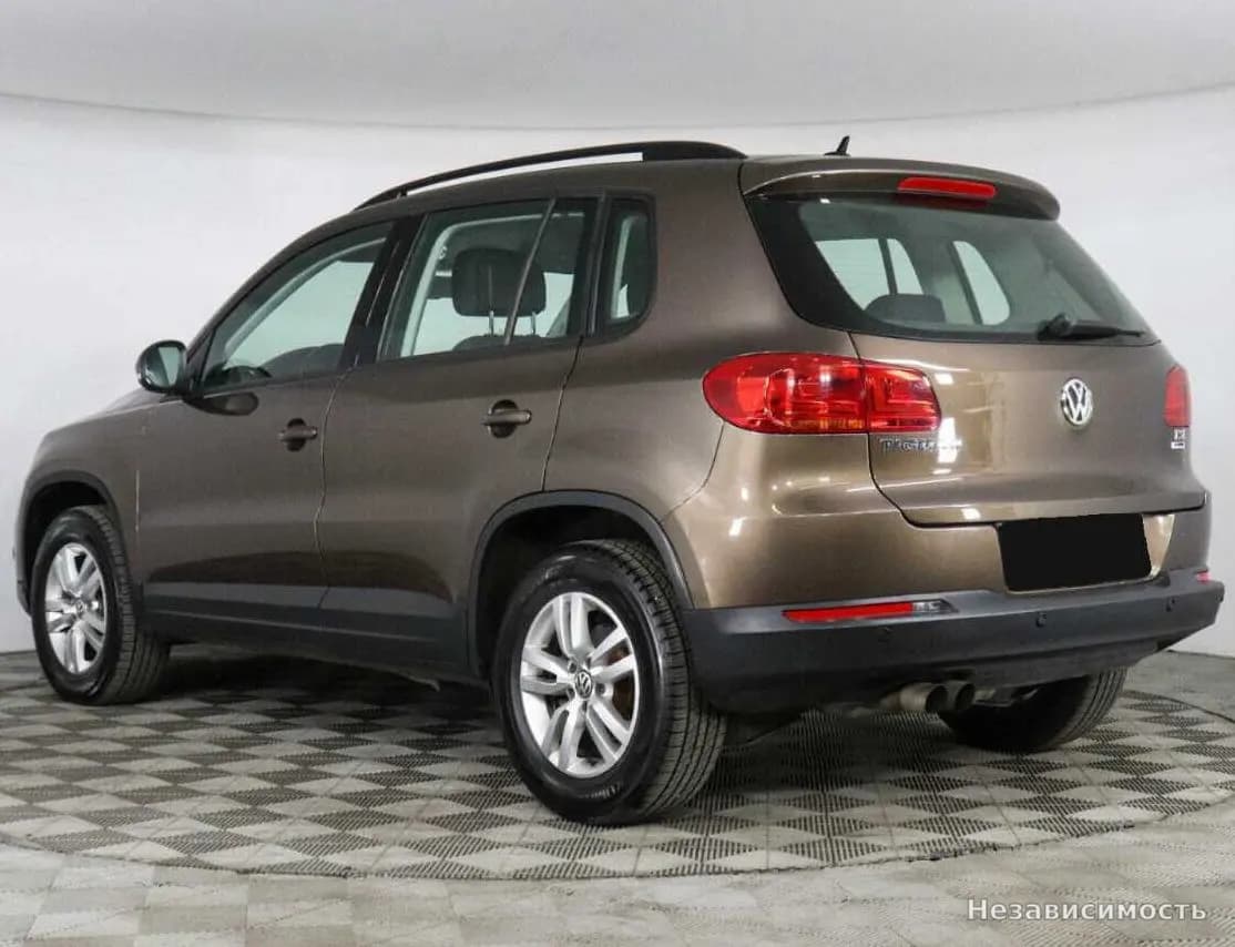 Volkswagen Tiguan 2015 с пробегом — фото 7
