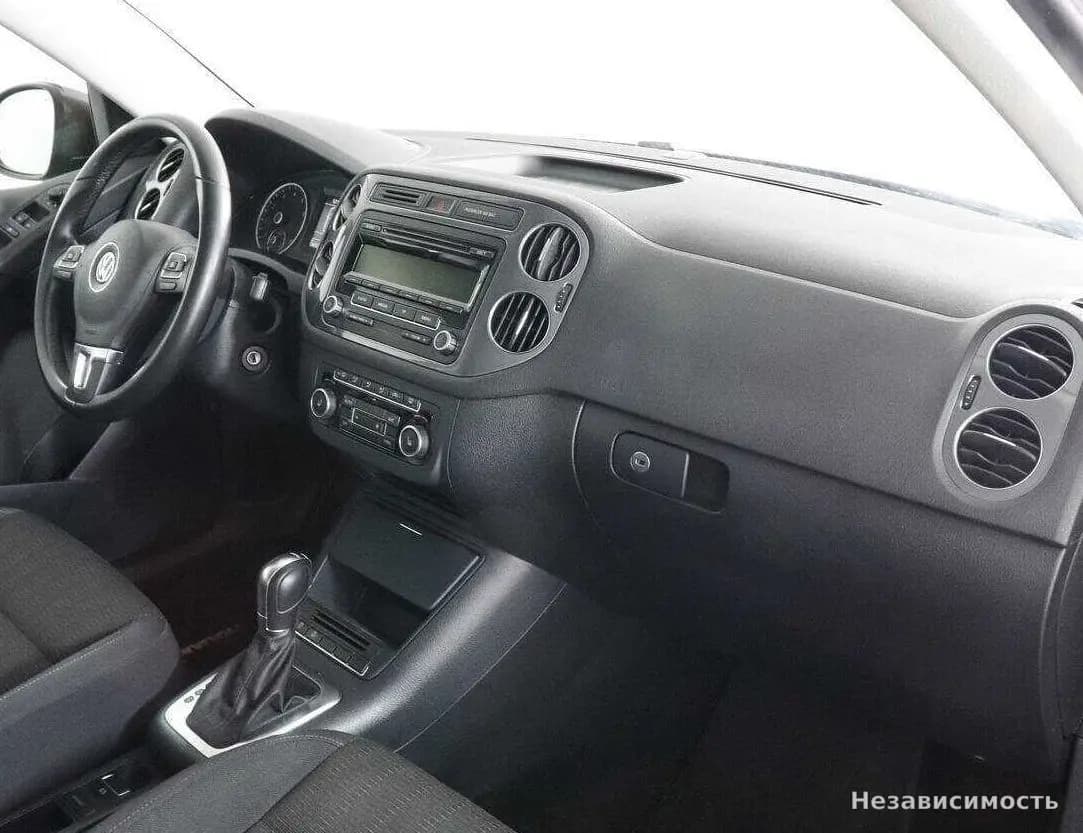 Volkswagen Tiguan 2015 с пробегом — фото 10