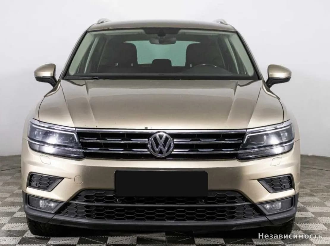 Volkswagen Tiguan 2017 с пробегом — фото 2