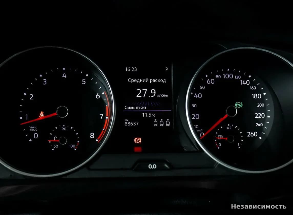 Volkswagen Tiguan 2018 с пробегом — фото 9