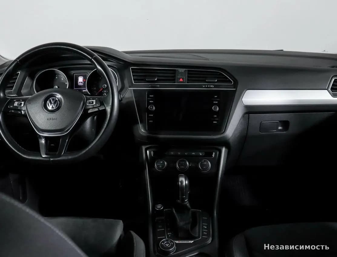 Volkswagen Tiguan 2018 с пробегом — фото 10