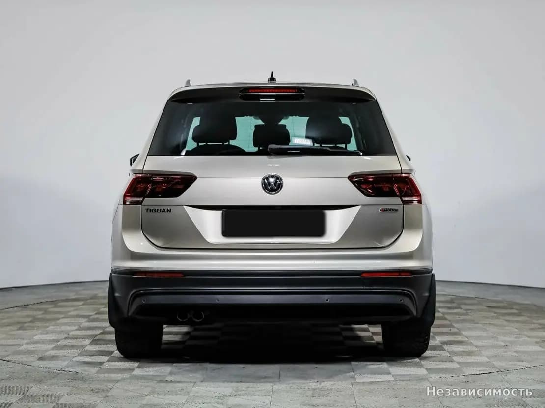 Volkswagen Tiguan 2020 с пробегом — фото 6