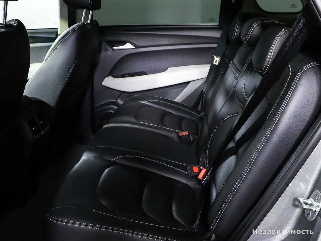 Chevrolet Captiva 2022 с пробегом — фото 10