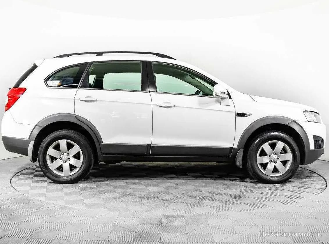 Chevrolet Captiva 2012 с пробегом — фото 4