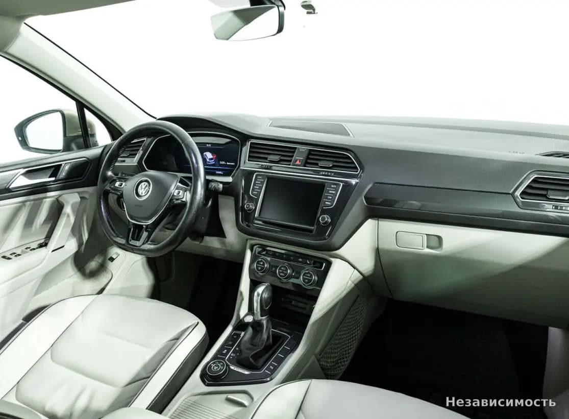 Volkswagen Tiguan 2017 с пробегом — фото 9