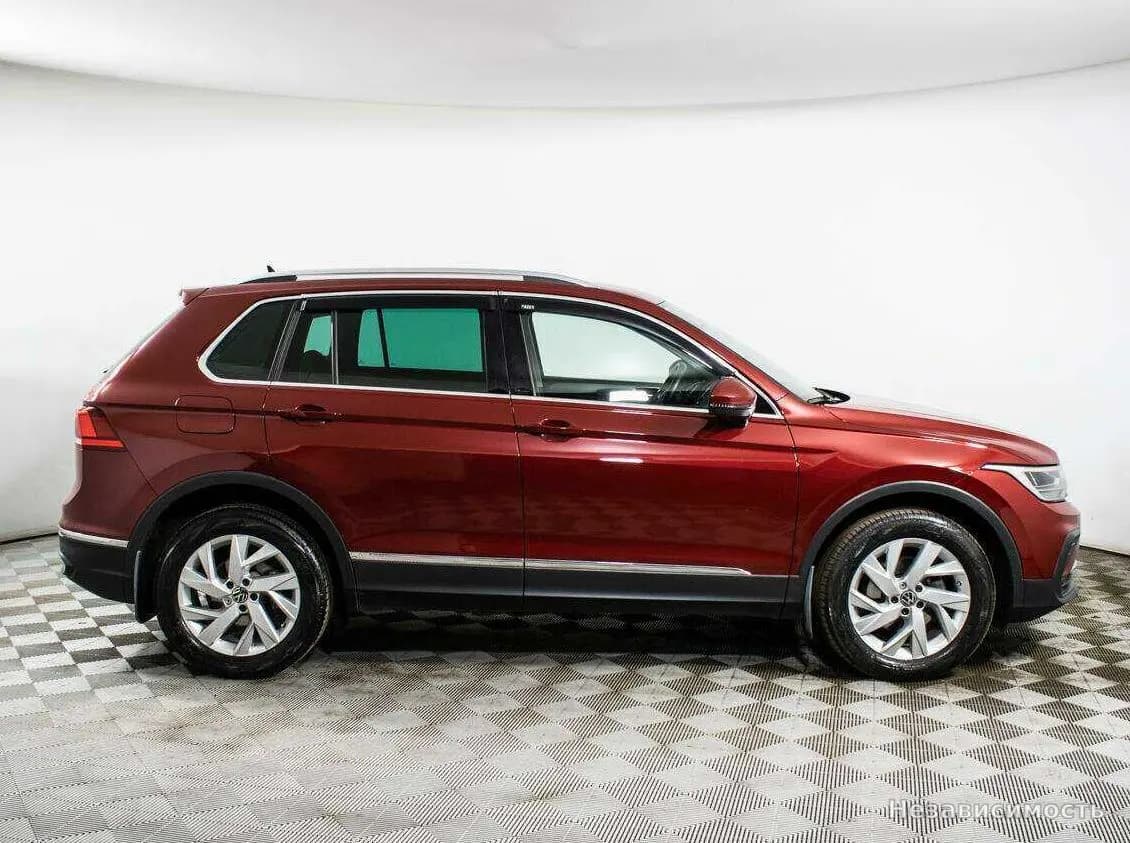 Volkswagen Tiguan 2021 с пробегом — фото 4