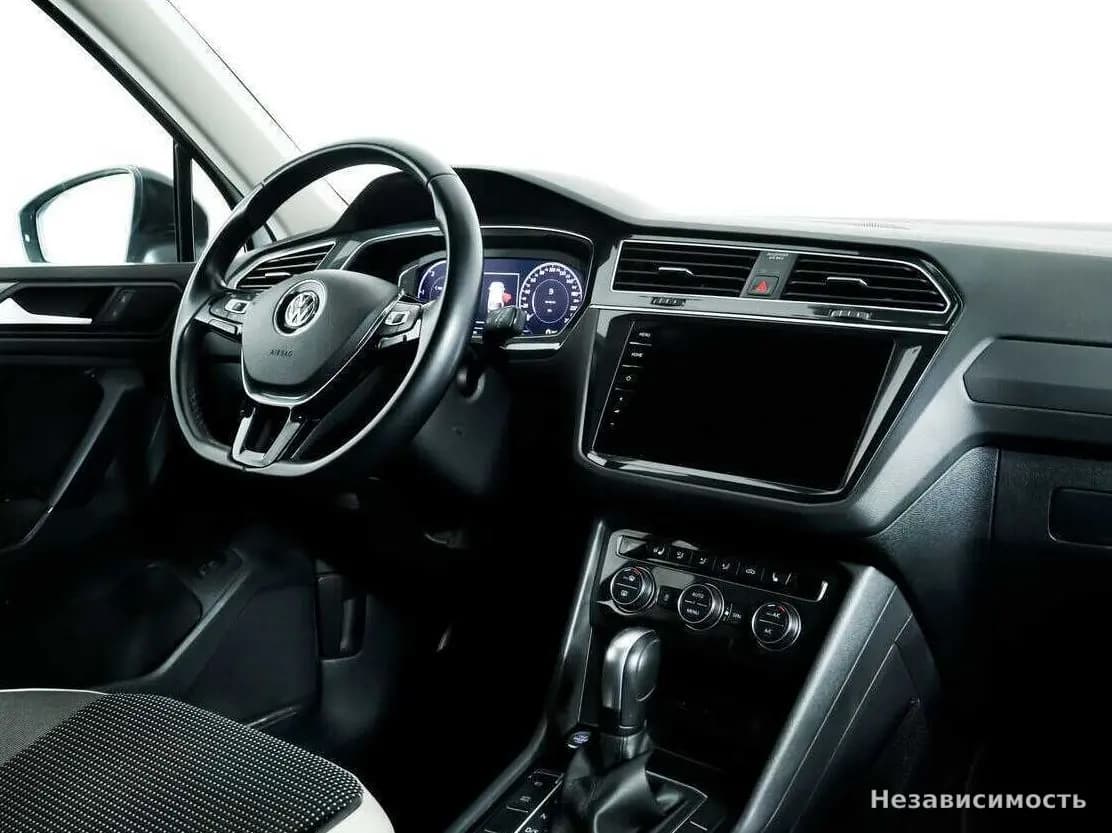 Volkswagen Tiguan 2019 с пробегом — фото 9