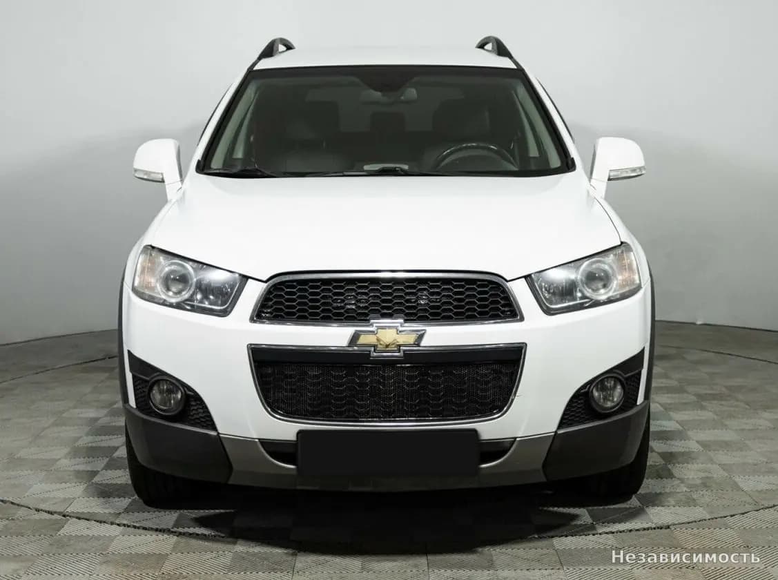 Chevrolet Captiva 2012 с пробегом — фото 2