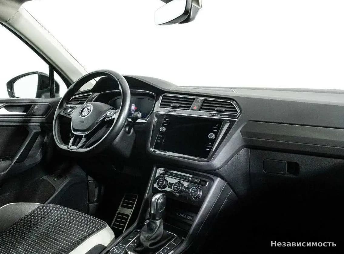Volkswagen Tiguan 2020 с пробегом — фото 9