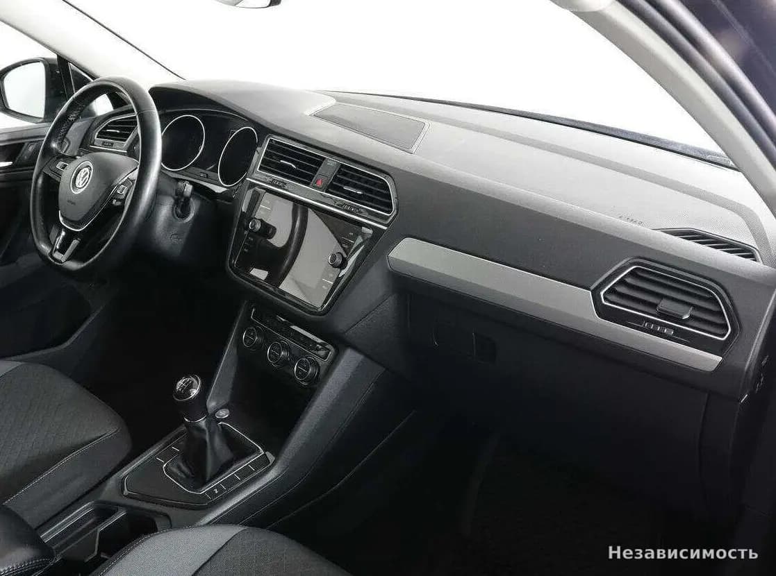 Volkswagen Tiguan 2019 с пробегом — фото 10