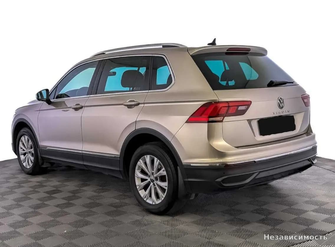 Volkswagen Tiguan 2021 с пробегом — фото 7