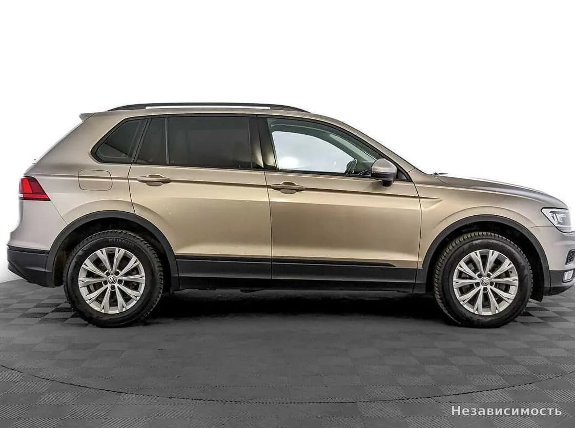 Volkswagen Tiguan 2020 с пробегом — фото 4