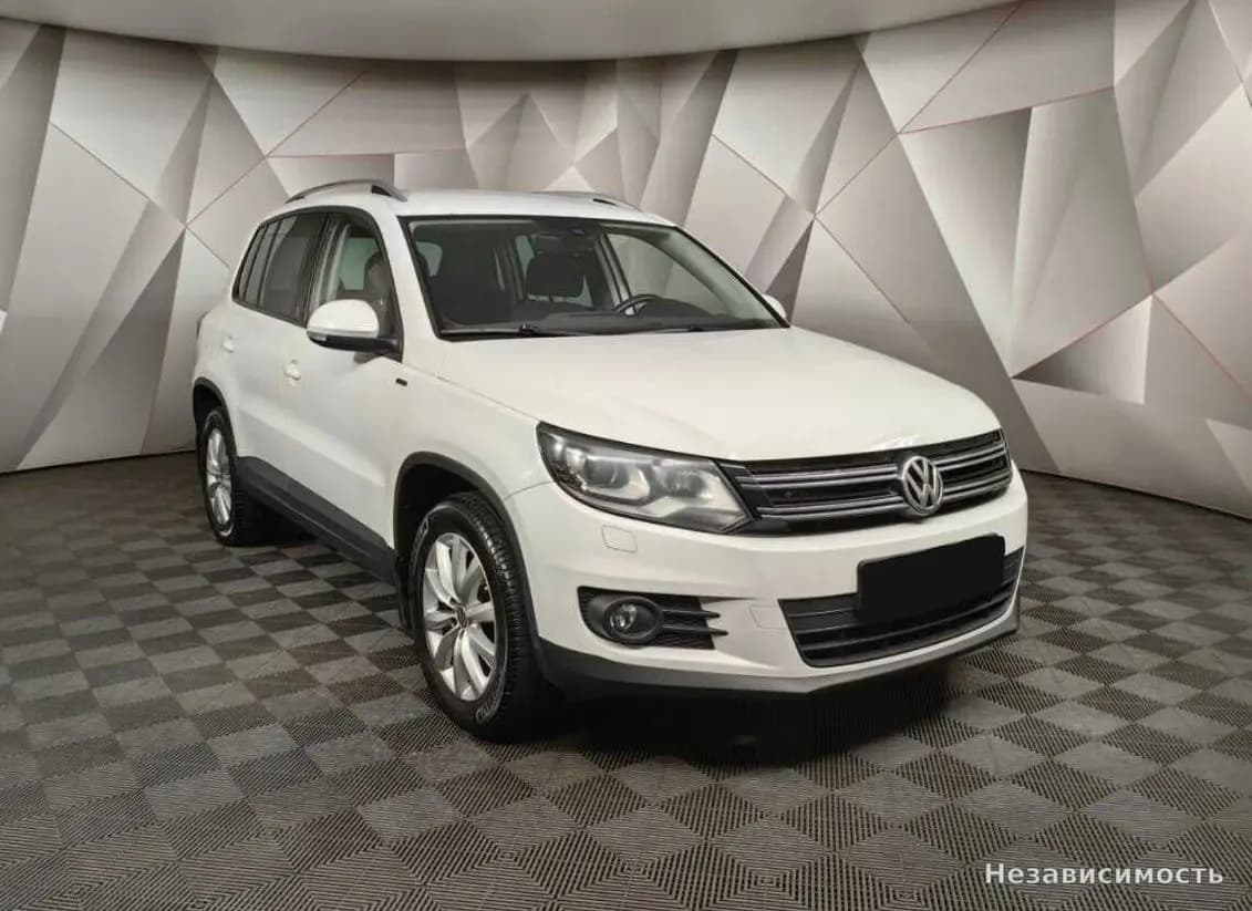 Volkswagen Tiguan 2016 с пробегом — фото 3