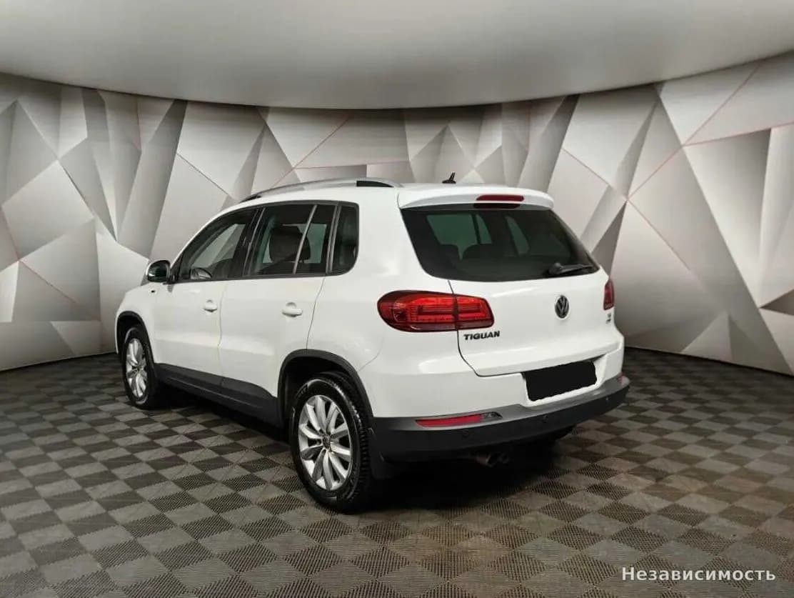 Volkswagen Tiguan 2016 с пробегом — фото 4