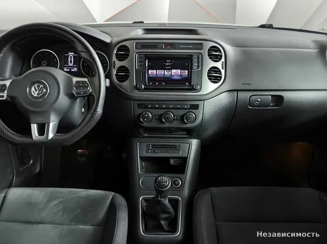 Volkswagen Tiguan 2016 с пробегом — фото 10