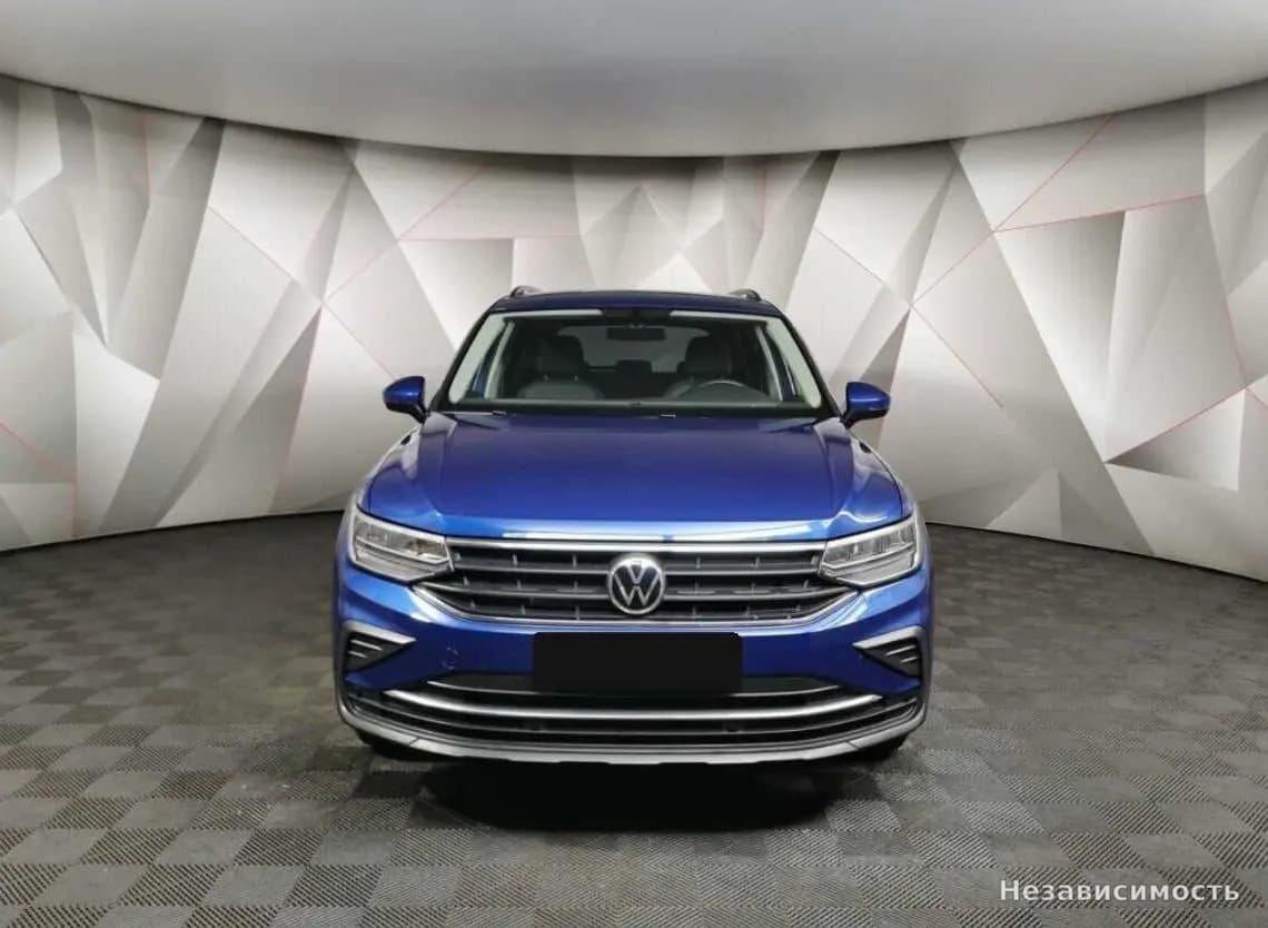 Volkswagen Tiguan 2021 с пробегом — фото 7