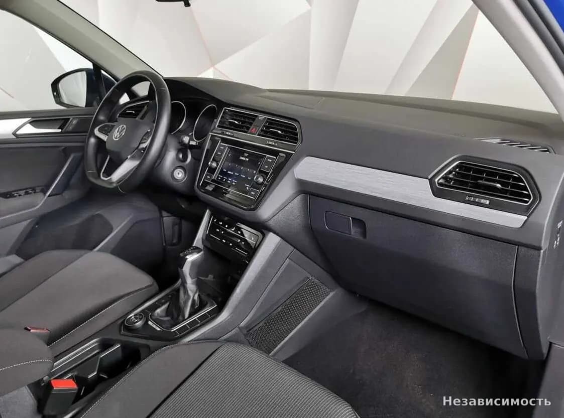 Volkswagen Tiguan 2021 с пробегом — фото 9