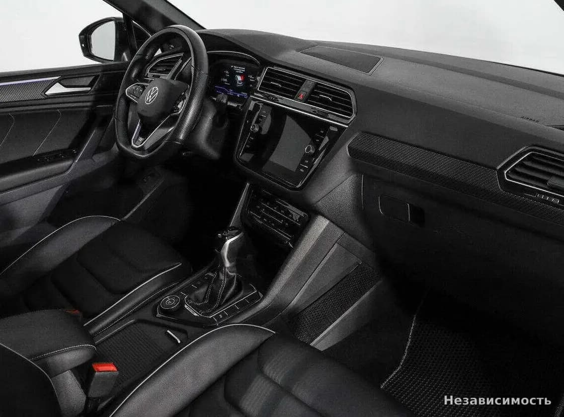 Volkswagen Tiguan 2021 с пробегом — фото 9