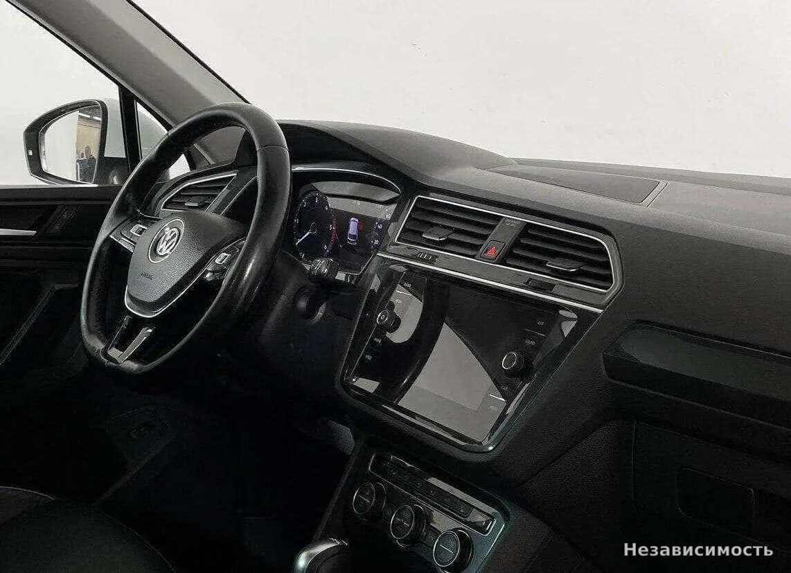 Volkswagen Tiguan 2018 с пробегом — фото 7