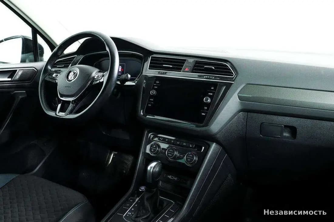 Volkswagen Tiguan 2020 с пробегом — фото 9