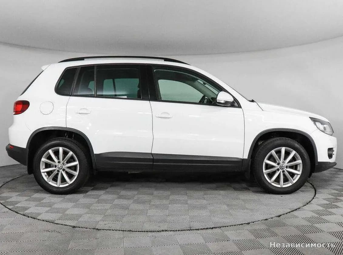 Volkswagen Tiguan 2016 с пробегом — фото 4