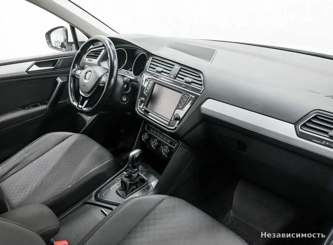Volkswagen Tiguan 2017 с пробегом — фото 8