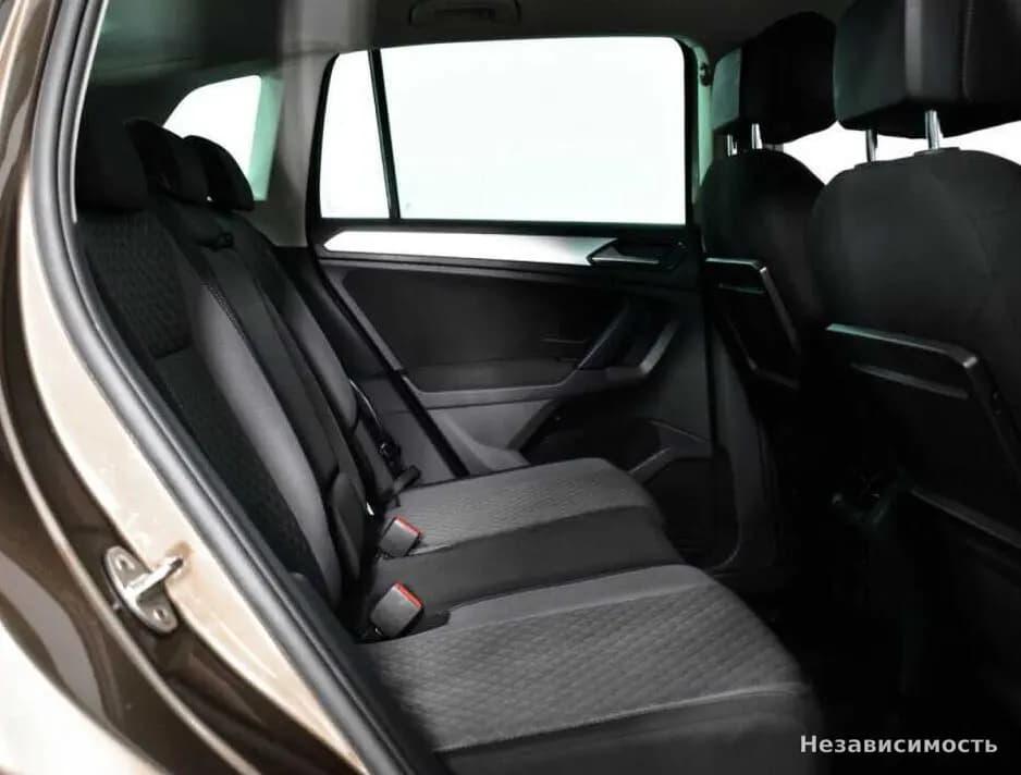 Volkswagen Tiguan 2017 с пробегом — фото 10