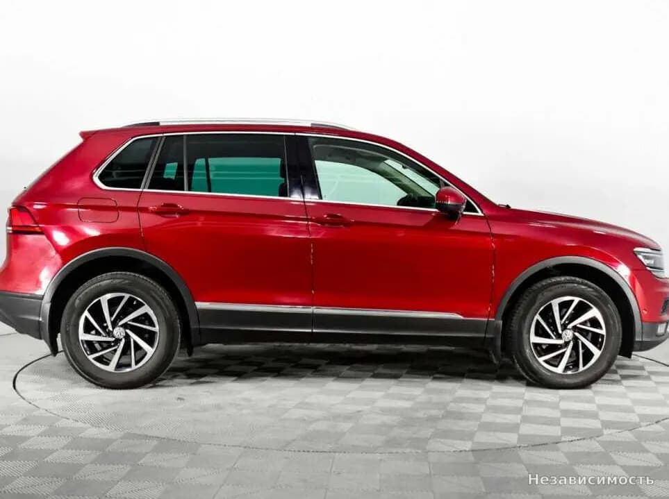 Volkswagen Tiguan 2018 с пробегом — фото 6