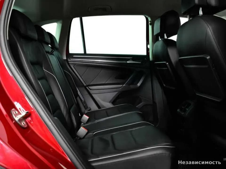 Volkswagen Tiguan 2018 с пробегом — фото 10
