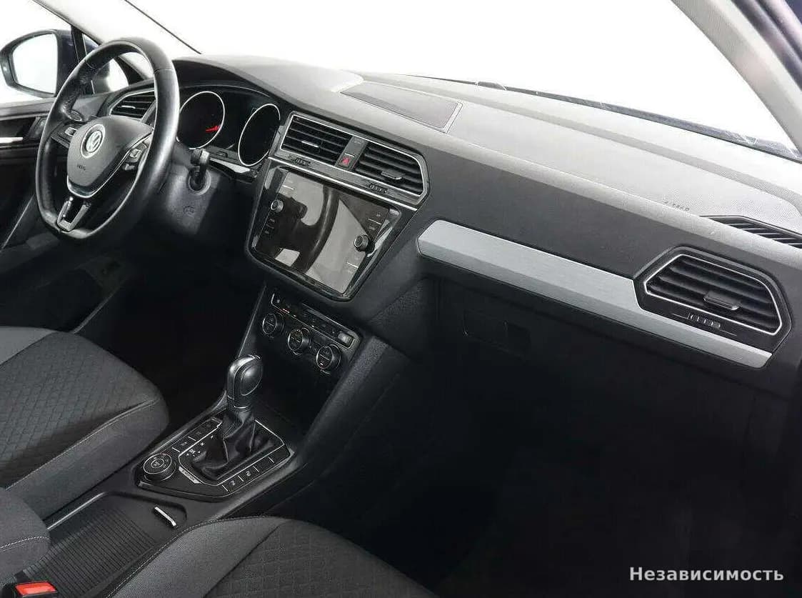 Volkswagen Tiguan 2017 с пробегом — фото 10