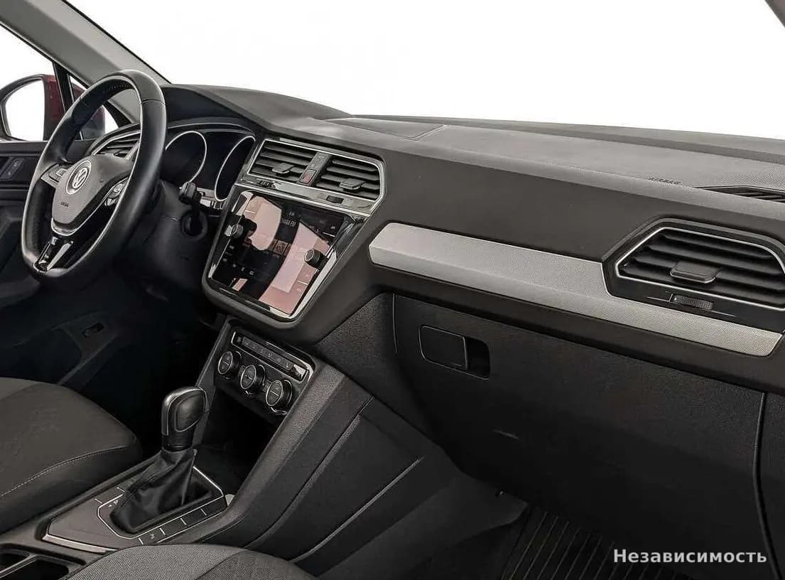Volkswagen Tiguan 2020 с пробегом — фото 9
