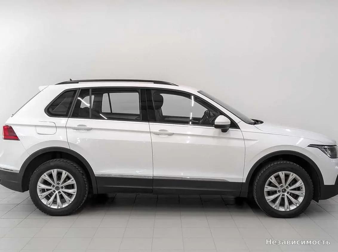 Volkswagen Tiguan 2021 с пробегом — фото 4