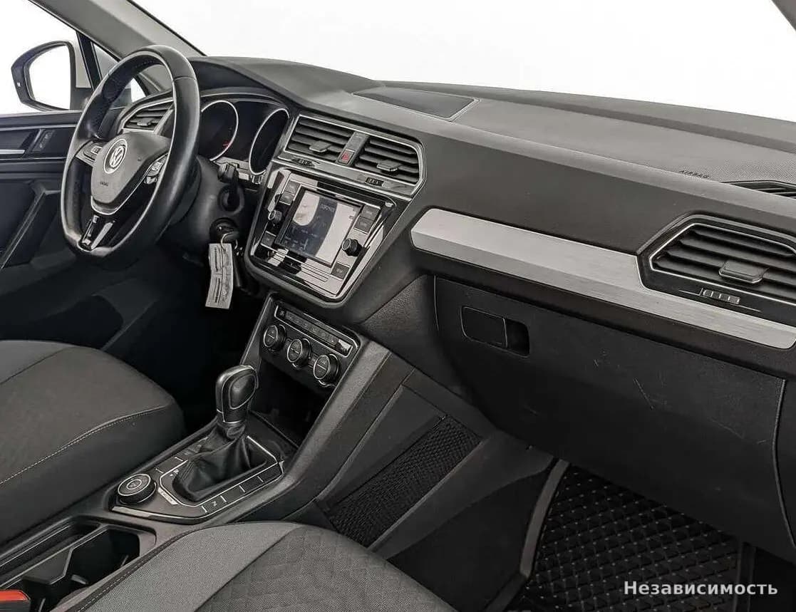 Volkswagen Tiguan 2018 с пробегом — фото 9