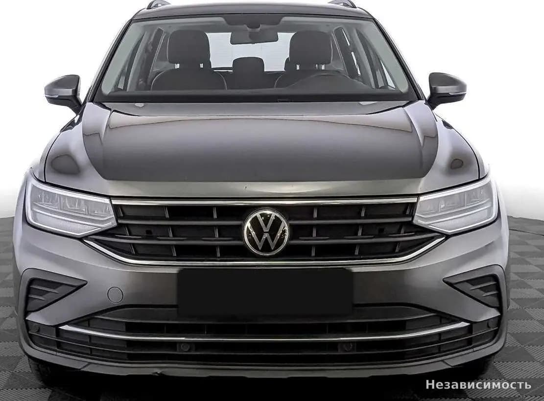 Volkswagen Tiguan 2021 с пробегом — фото 2
