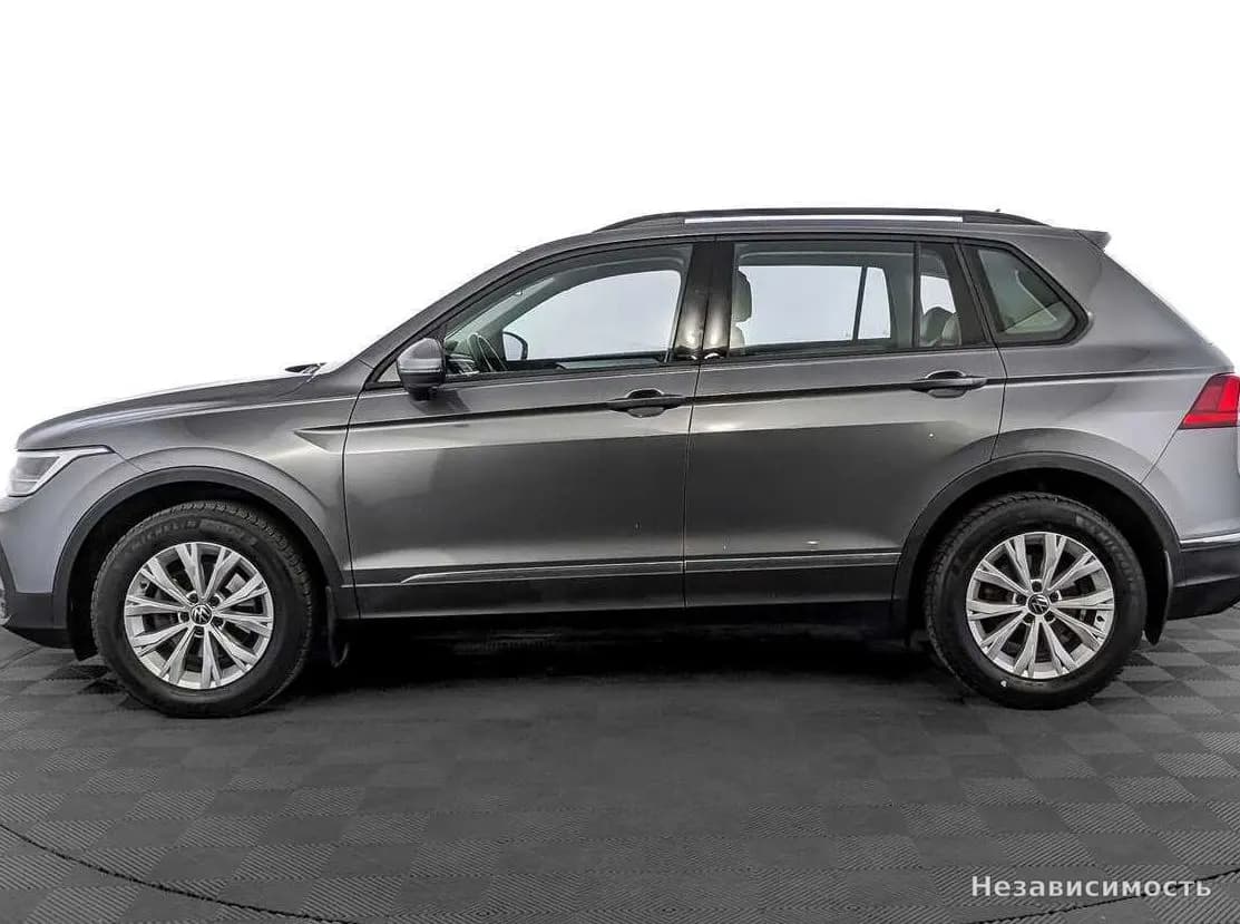 Volkswagen Tiguan 2021 с пробегом — фото 8